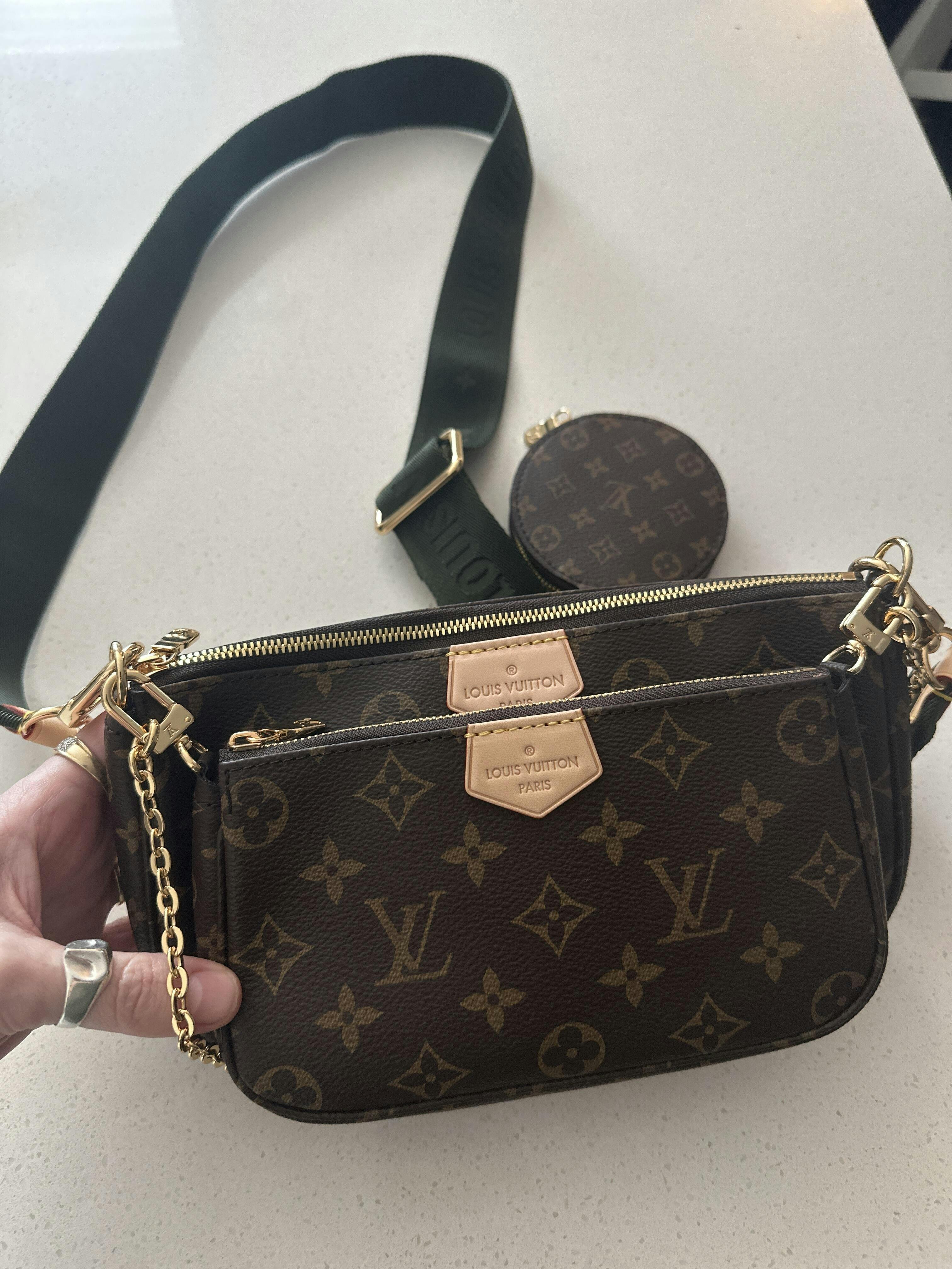 MULTI POCHETTE ACCESSOIRES M44813 photo review