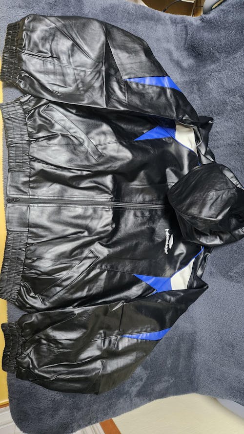 발렌시아가 3B 스포츠 아이콘 레더 자켓 블랙