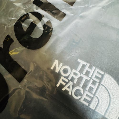 슈프림 x 노스페이스 레더 눕시 자켓 블랙