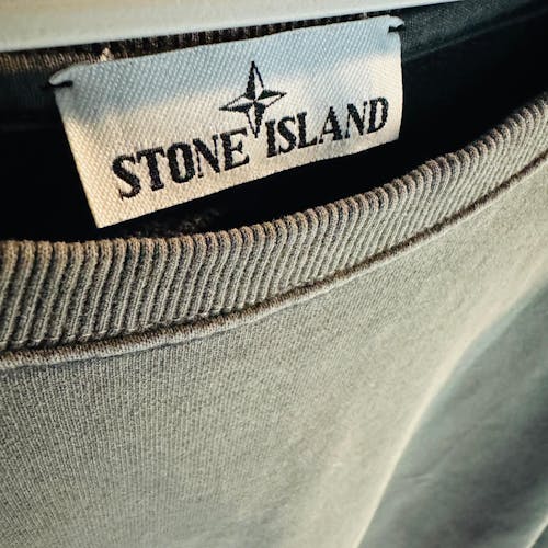 (국내배송) 스톤아일랜드 피그먼트워싱 맨투맨