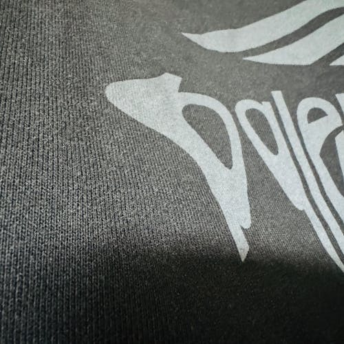 발렌시아가 빈티지한 후드 스웨트셔츠