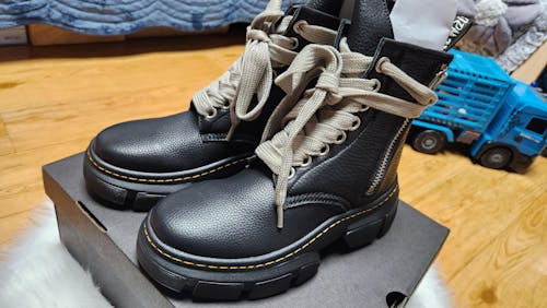 닥터마틴x릭오웬스 1460 DMXL 점보 레이스 부츠 블랙