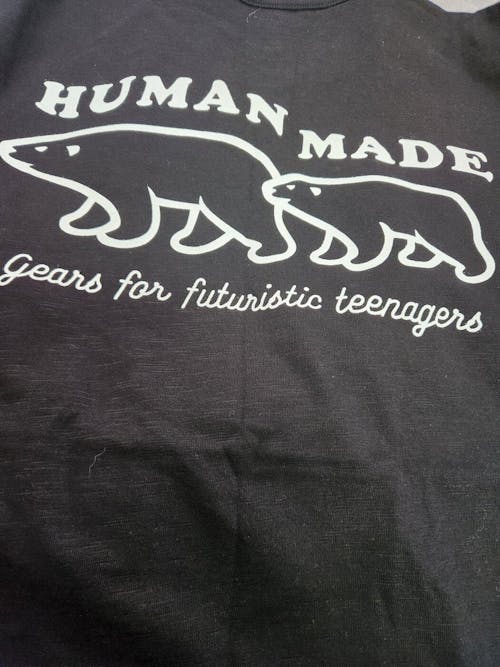 (국내배송) 휴먼메이드 츠리아미 후드 티셔츠