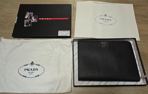 프라다 클러치백 2VN003