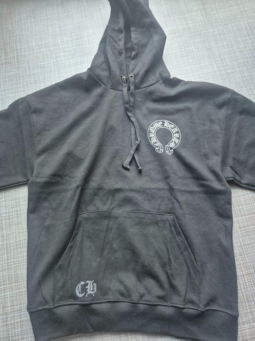 (국내배송, 당일출고) 크롬하츠 홀스슈 플로랄 후드 티셔츠 (전소미, 변우석, 소연 착용)