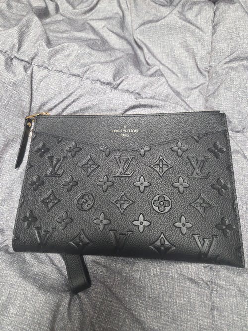 디토홀릭 - 명품 레플리카 사이트 1위 | 미러급·S급 하이엔드