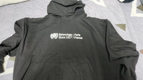 (국내배송) 발렌시아가 1917 오버핏 후드 티셔츠