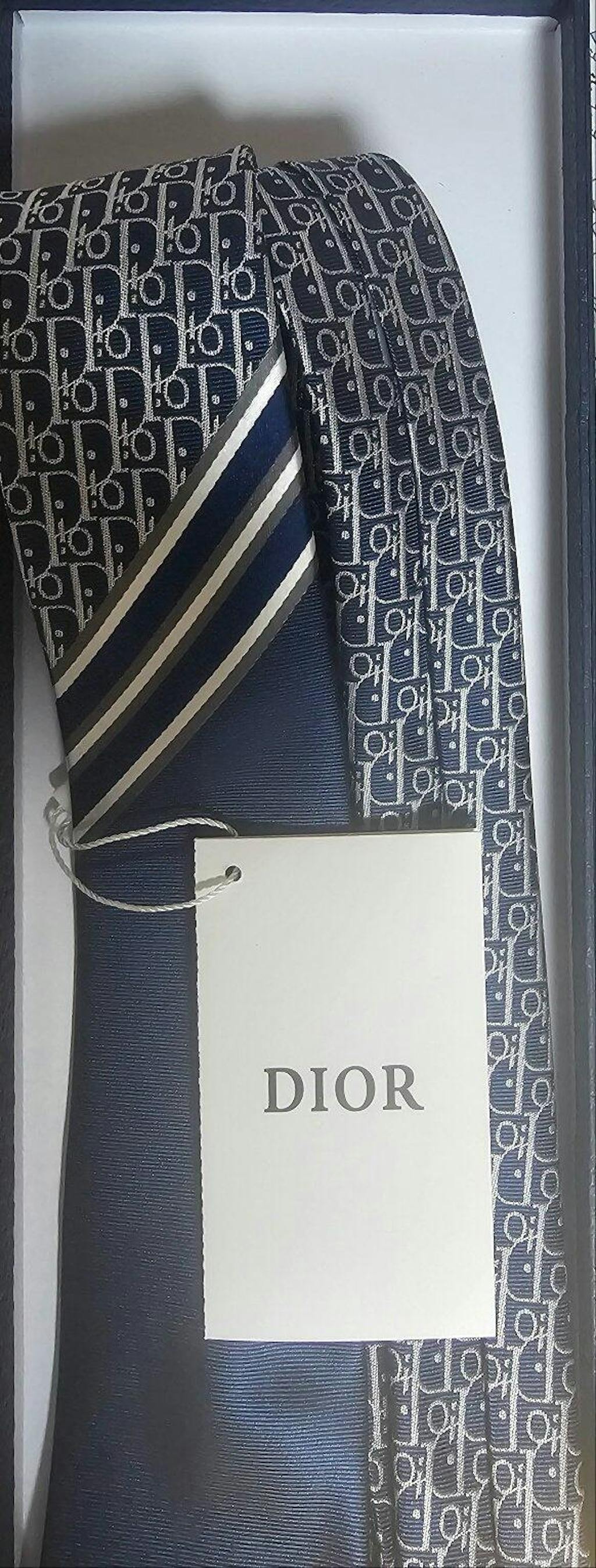 (국내배송, 당일출고) 디올 오블리크 스트라이프 넥타이 ~2Color~