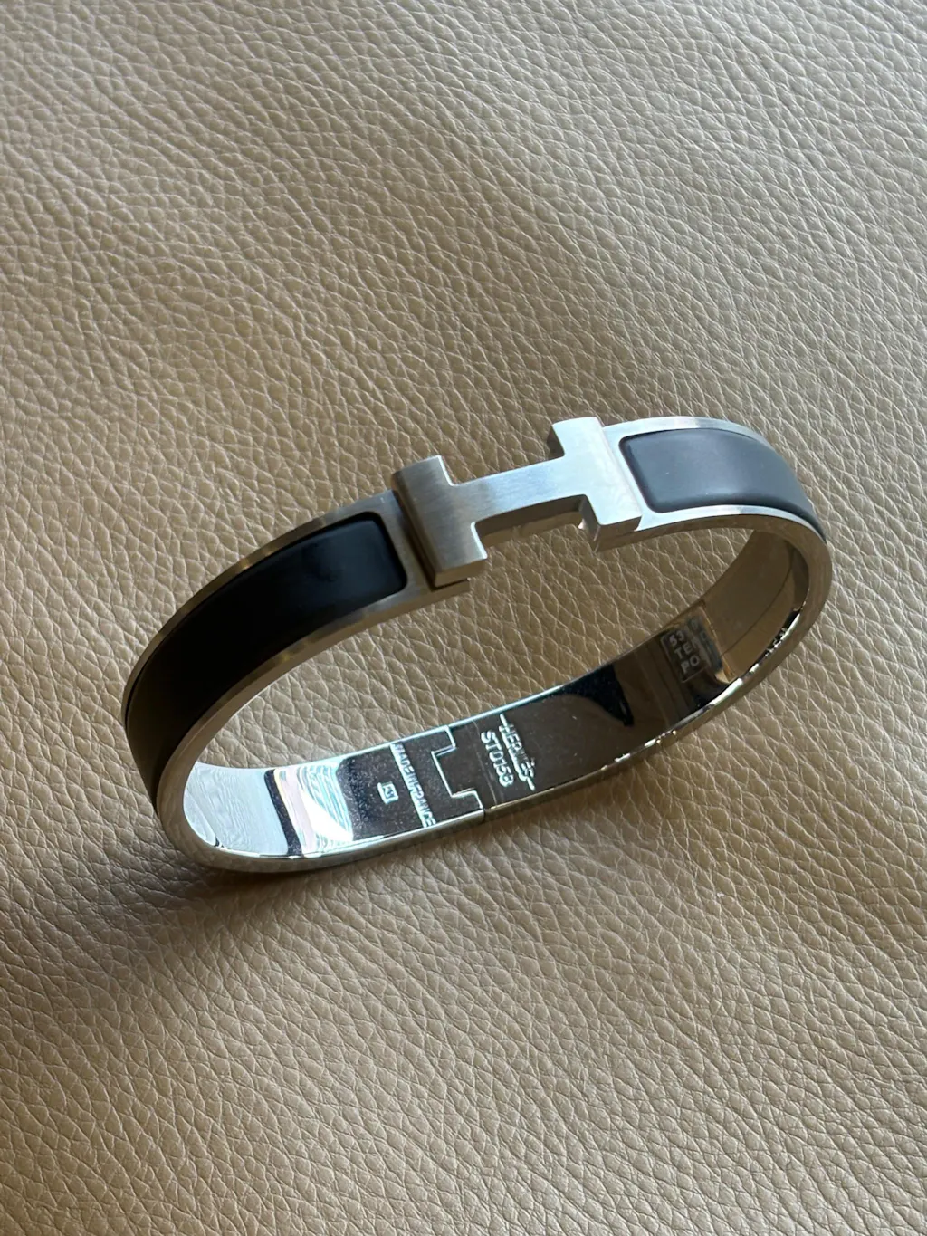 에르메스 클릭아슈 브레이슬릿  팔라듐 하드웨어 & 누아 매트  ~2Color~