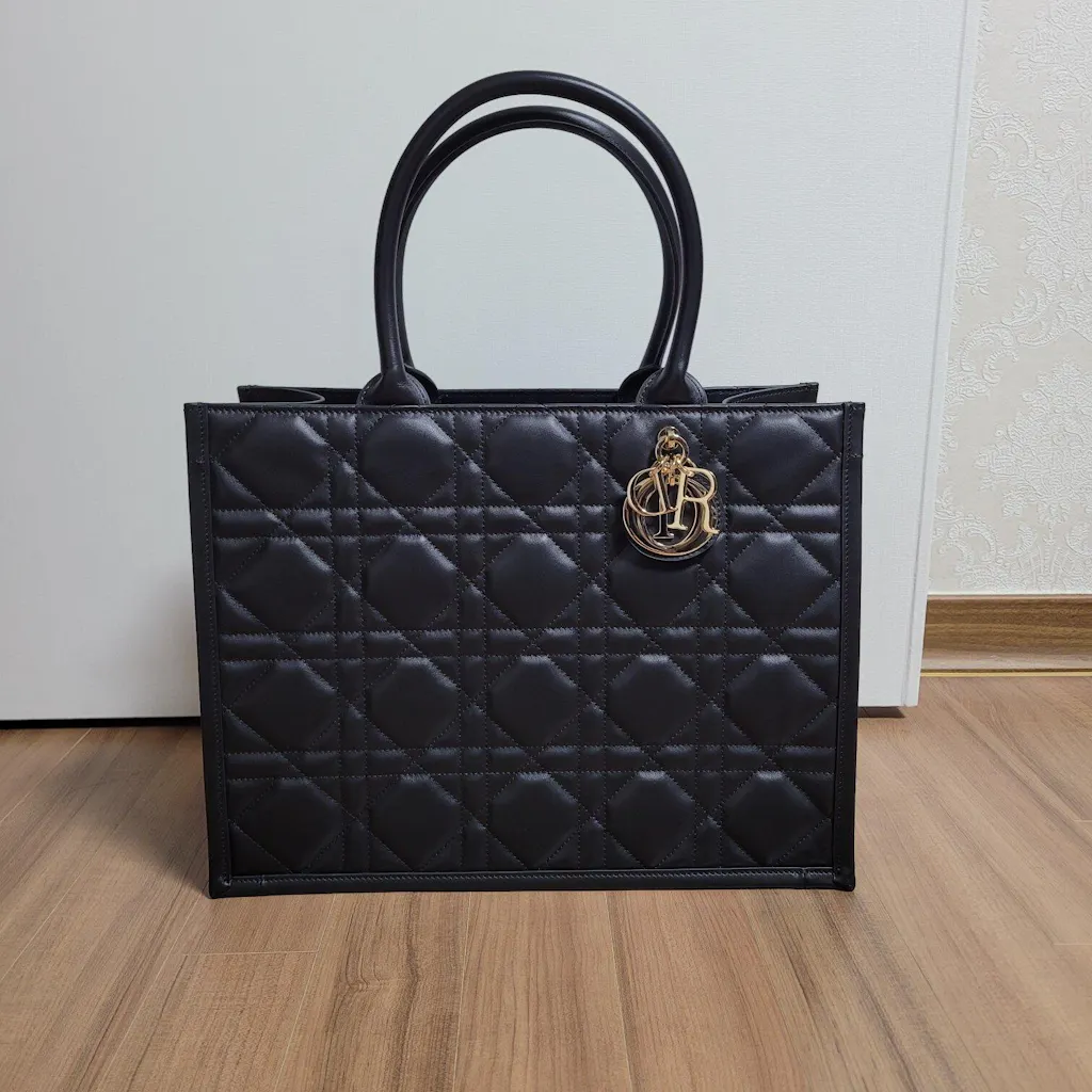 디토홀릭 - 명품 레플리카 사이트 1위 | 미러급·S급 하이엔드