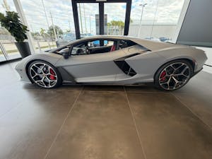 Lamborghini Revuelto Exhaust Controller