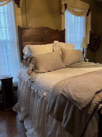 100% Linen Bed Spread - Natural Linen Ruffled Coverlet - Shabby Chic Bed Cover