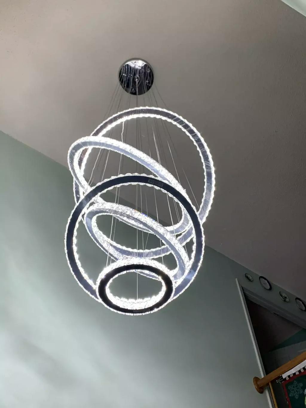 Maxax 5 Rings Unique Geometric LED Crystal Chandelier #YX-800