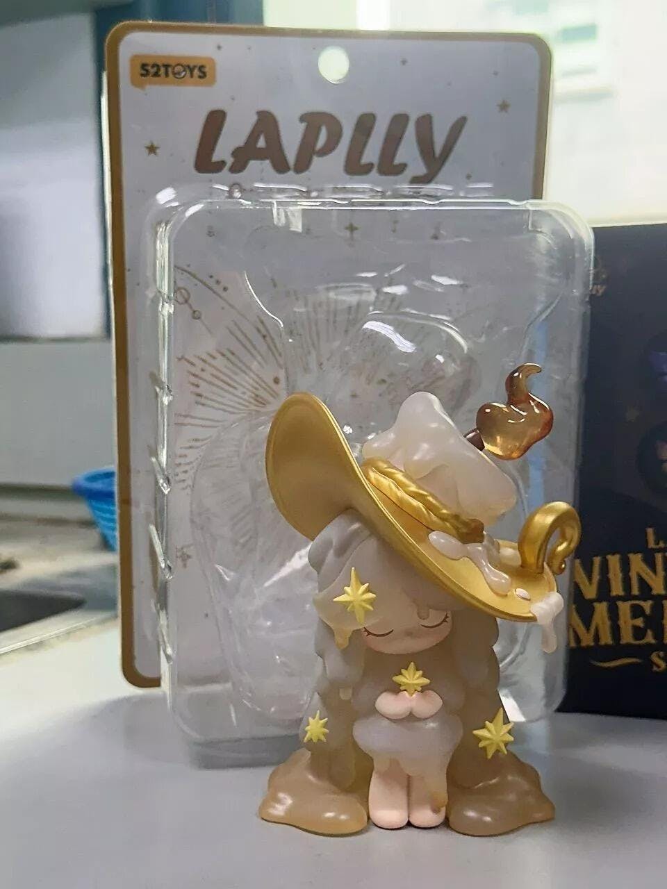 52TOYS LAPLLY CANDLELIGHT MEMORIES FIGURE