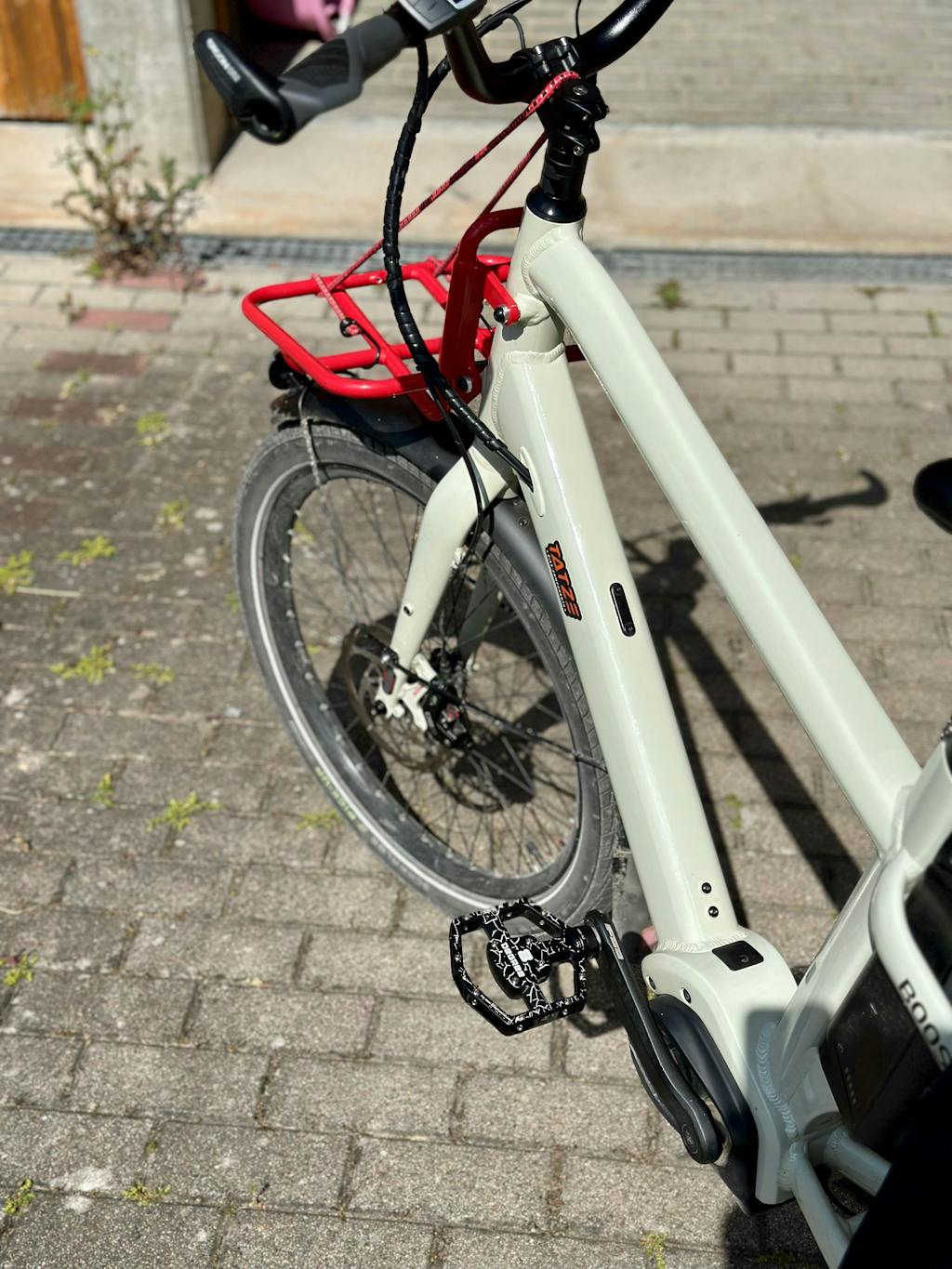 X8-2 Series Floating Pedal – Large Platform (108mm x 111mm)