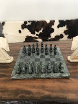 16 Marble Green and White Chess Set – Chess House