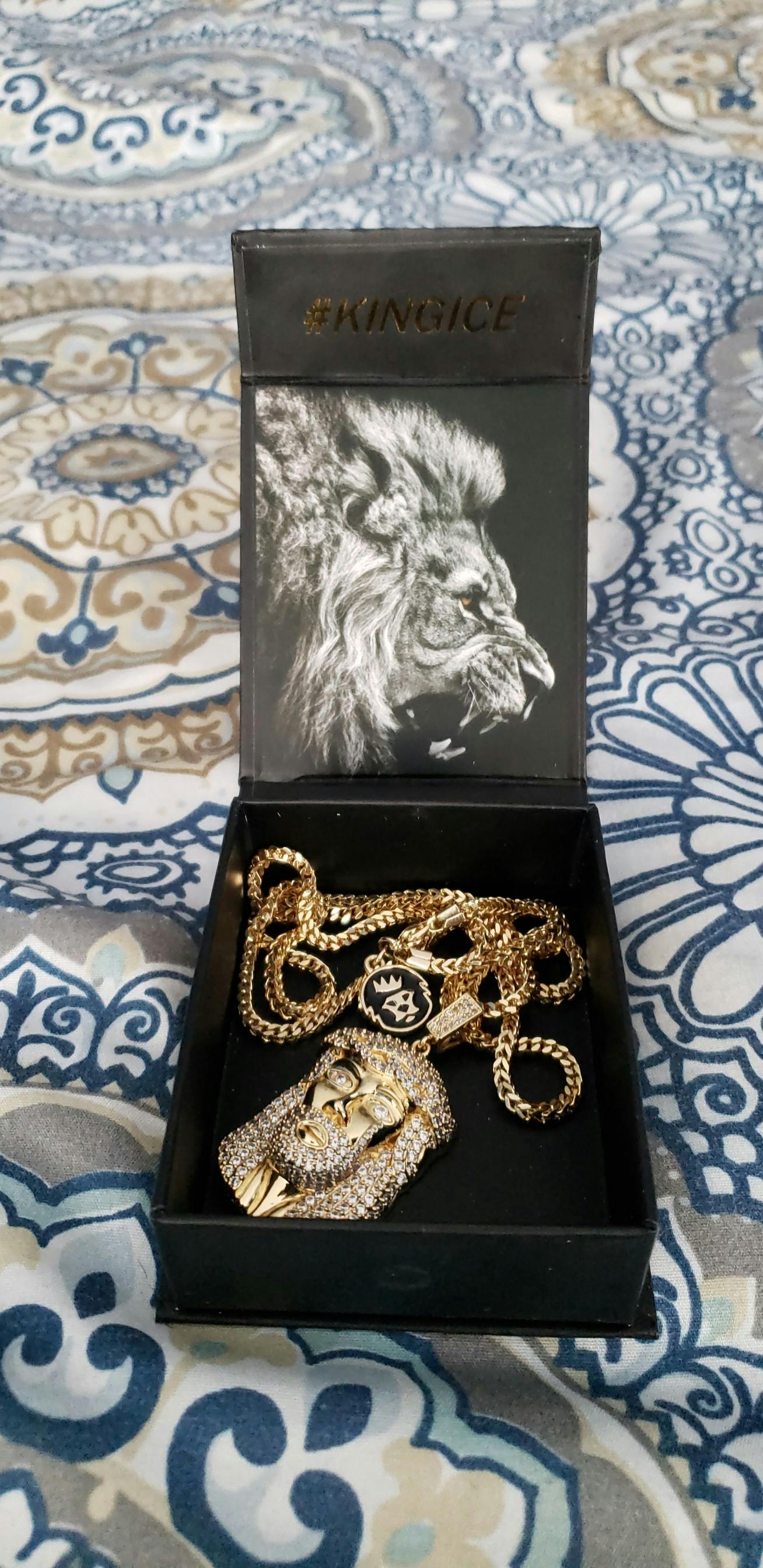 The 14K Gold Jesus Piece Necklace | Pendants | King Ice – KingIce