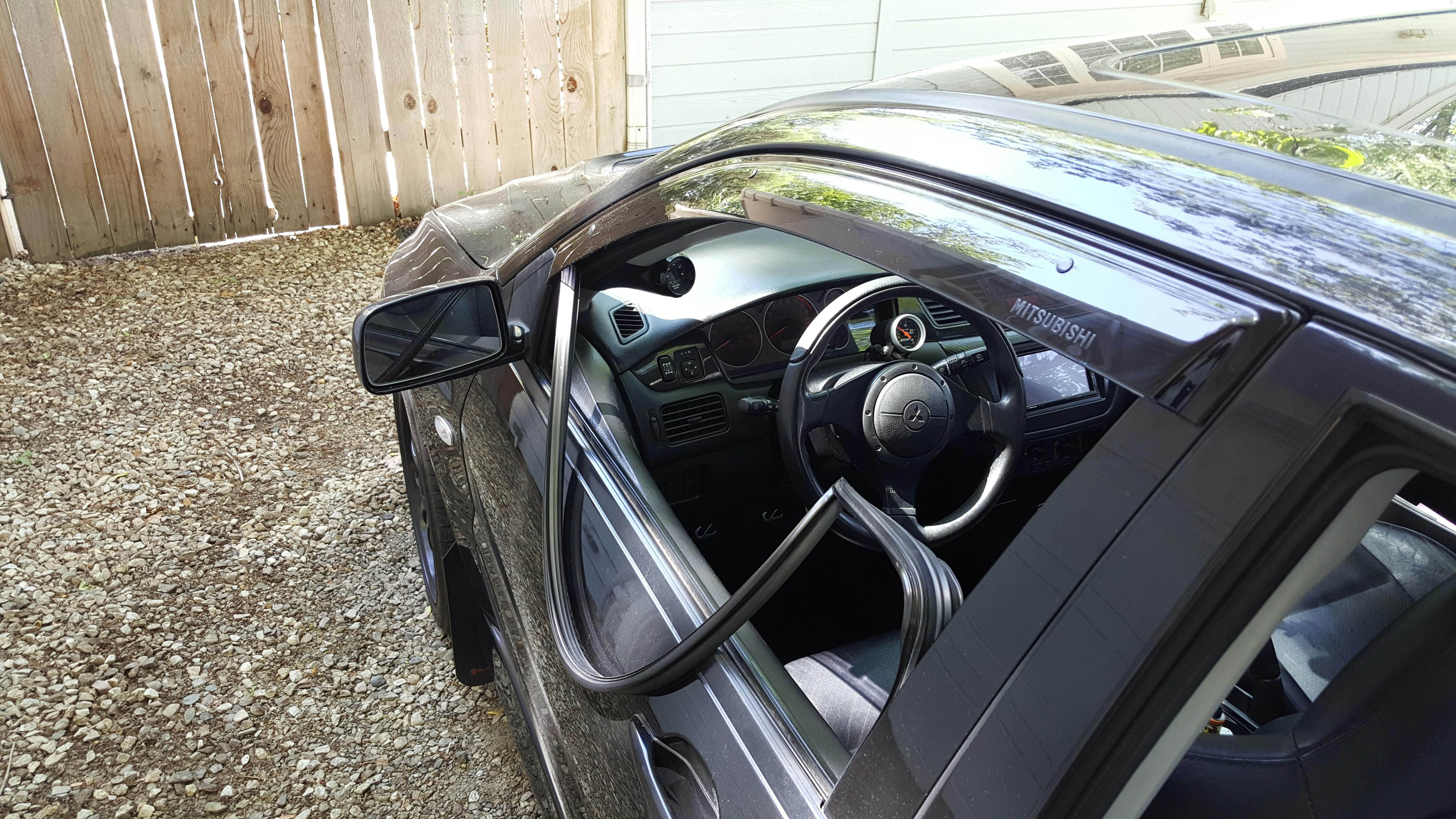 MZ562845EX Wind Deflectors / Rain Guards OEM Evo 7/8/9