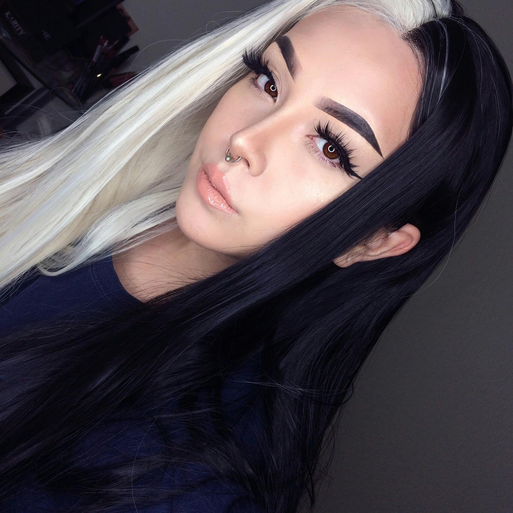 Straight Light Blonde Black Split Color Lace Front Synthetic Wig