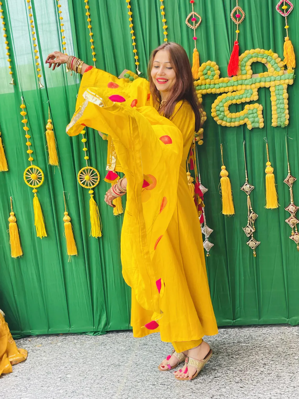Lightning yellow organza suit set