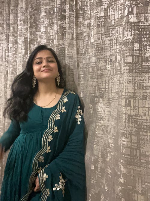 Odika Gotapatti Goergette Suit Set