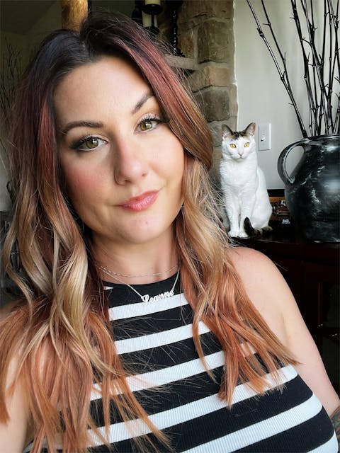 Carrie Name Necklace