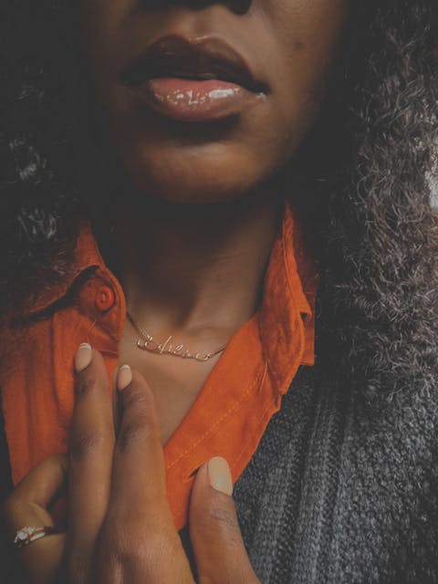 Personalised Name Necklace – Gold Bar Name Necklace UK