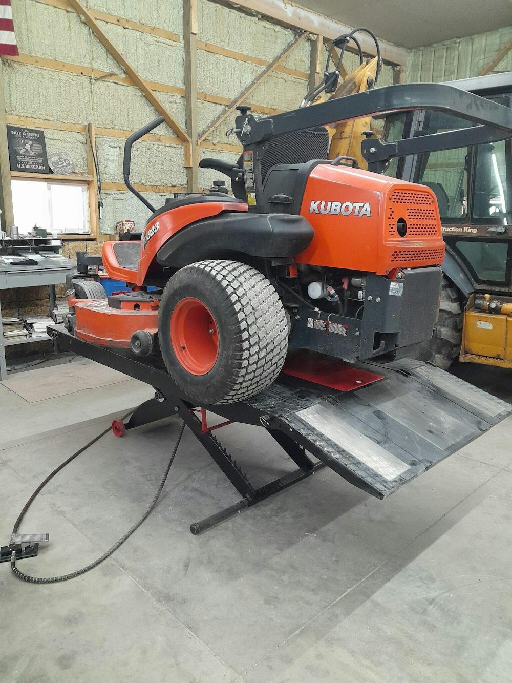 Black Widow ProLift Extra-Wide Pneumatic Motorcycle Lift Table - 1,500 lb. Capacity