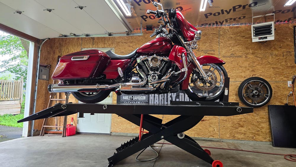 Black Widow ProLift Extra-Wide Pneumatic Motorcycle Lift Table - 1,500 lb. Capacity