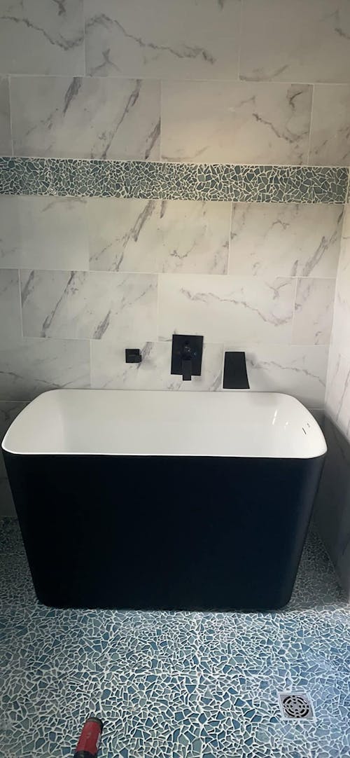 49"x28"Acrylic Square Japanese Style Freestanding Soaking Bathtub