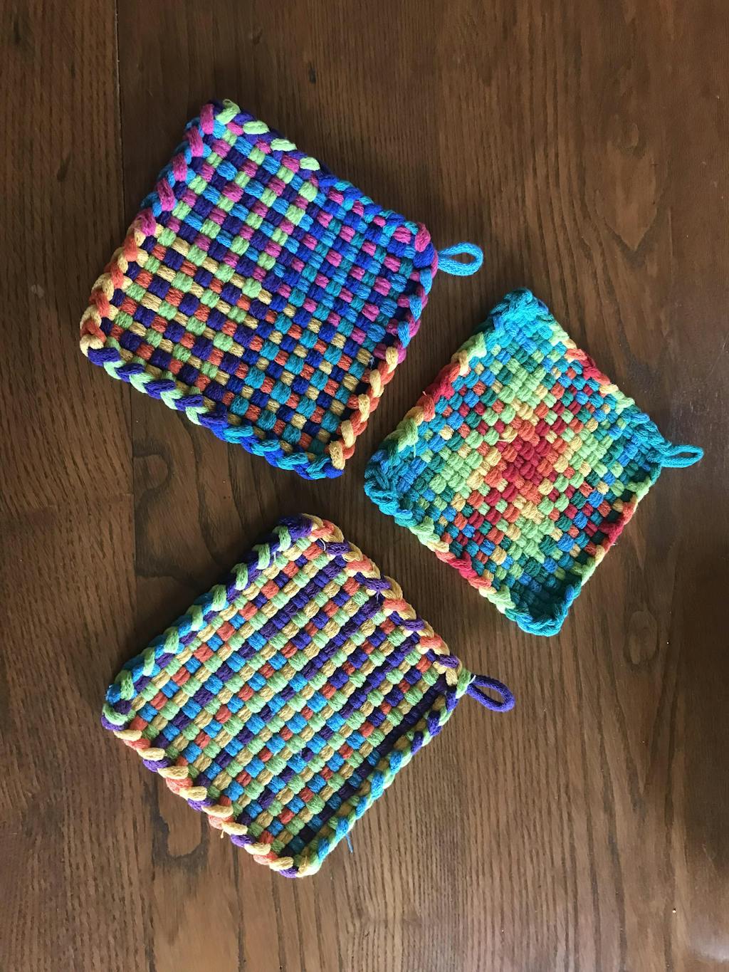 Acorns & Twigs Potholder DELUXE Loom by Friendly Loom™ (Traditional Size)