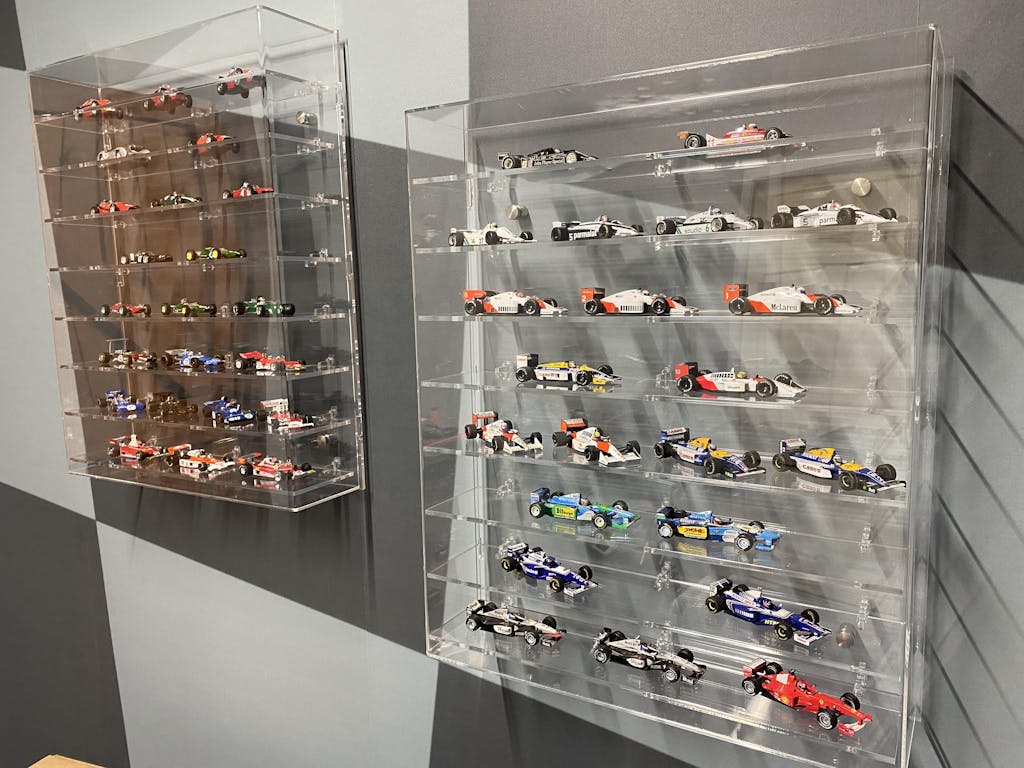 Acrylic Model Wall Display Case for 143 Model Cars with 8 Shelves