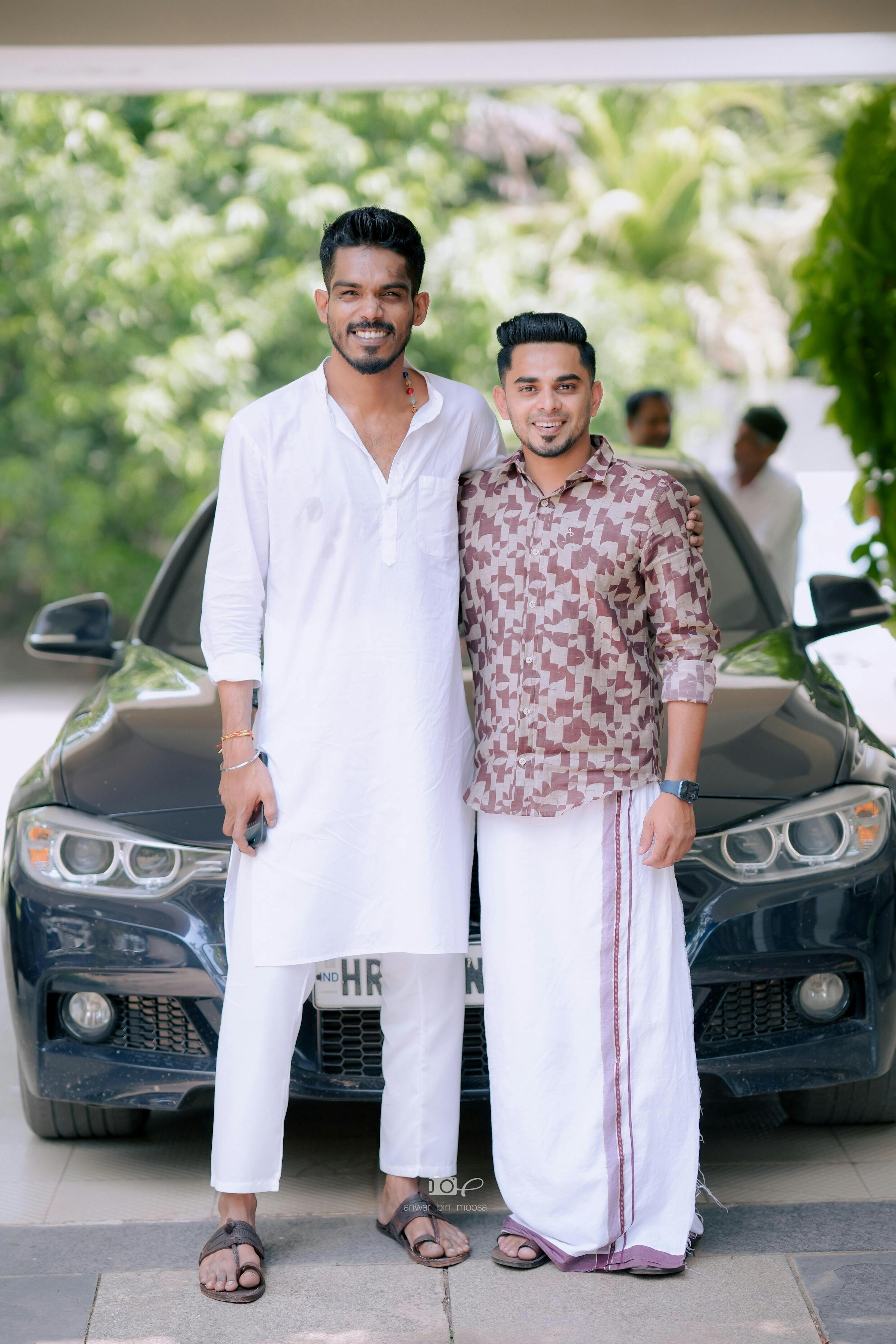 Wine Red Printed Tapered Fit Full Sleeve Shirt