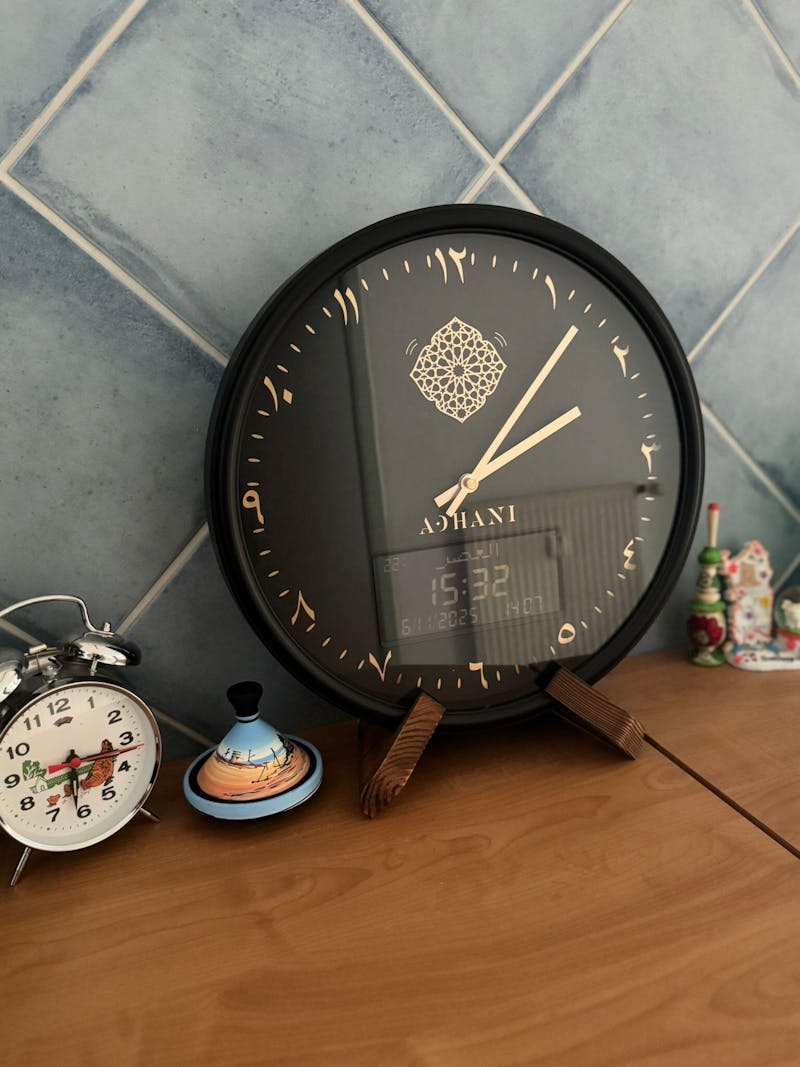 Support horloge en bois Adhani