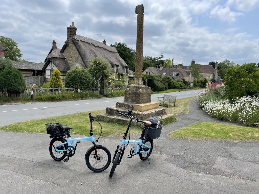 ADO Air 20 Pro|Ultra Folding Electric Bike