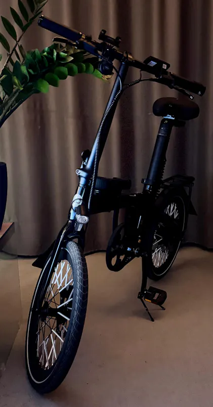 ADO Air Carbon | Le vélo électrique pliant en carbone le plus
