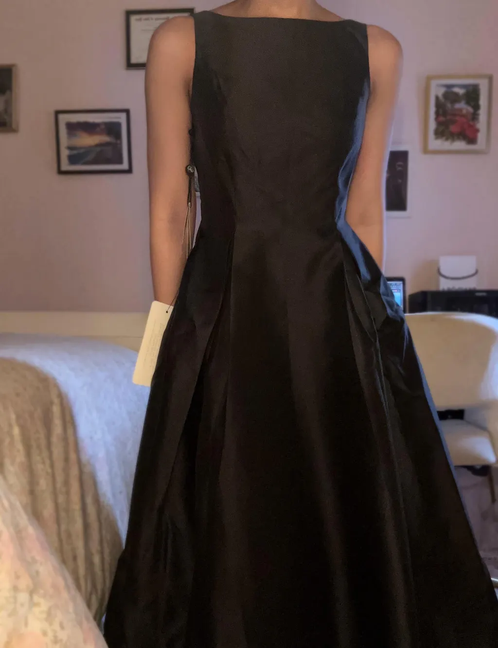 green emerald velvet dress Sleeveless Mikado Fit And Flare Midi Dress With V-Back In Black main image 1