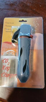 CO2 Keg Charger - Handheld Cornelius Keg Charger