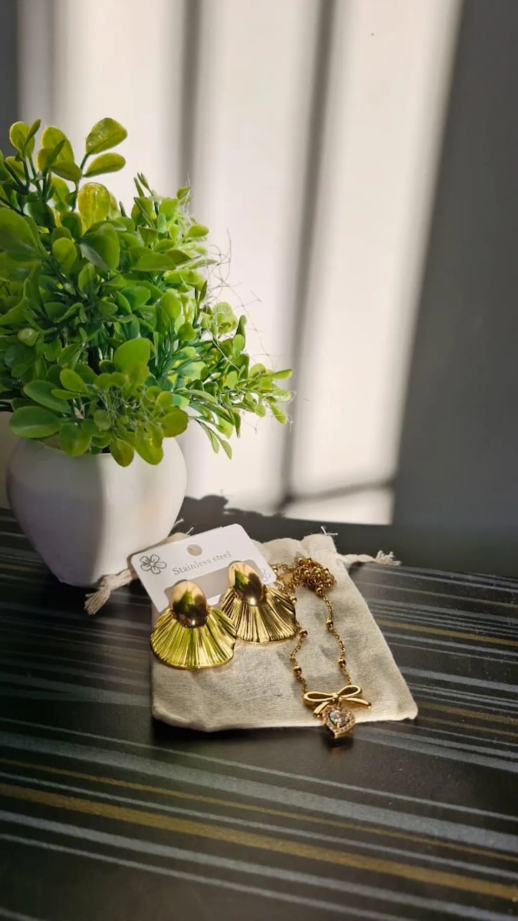 Anti-tarnish Stainless Steel Simple Zircon Diamond Bowknot Heart Pendant Necklace