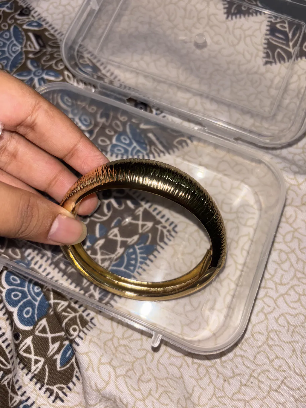 Gold Plated Exaggerates Rough Top Surface Chunky Bracelet for Women