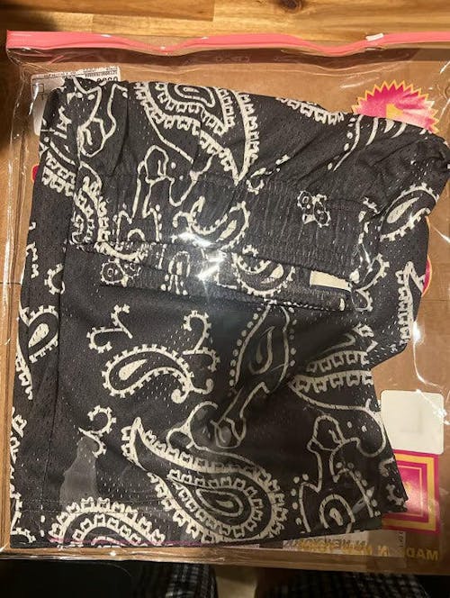 Eric Emanuel EE Basic Short Black Paisley