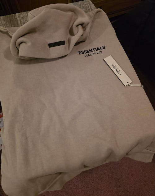 Fear Of God Essentials Fleece Hoodie lI Desert Sand