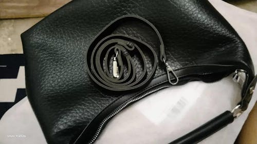 Linea™ Hand Bag