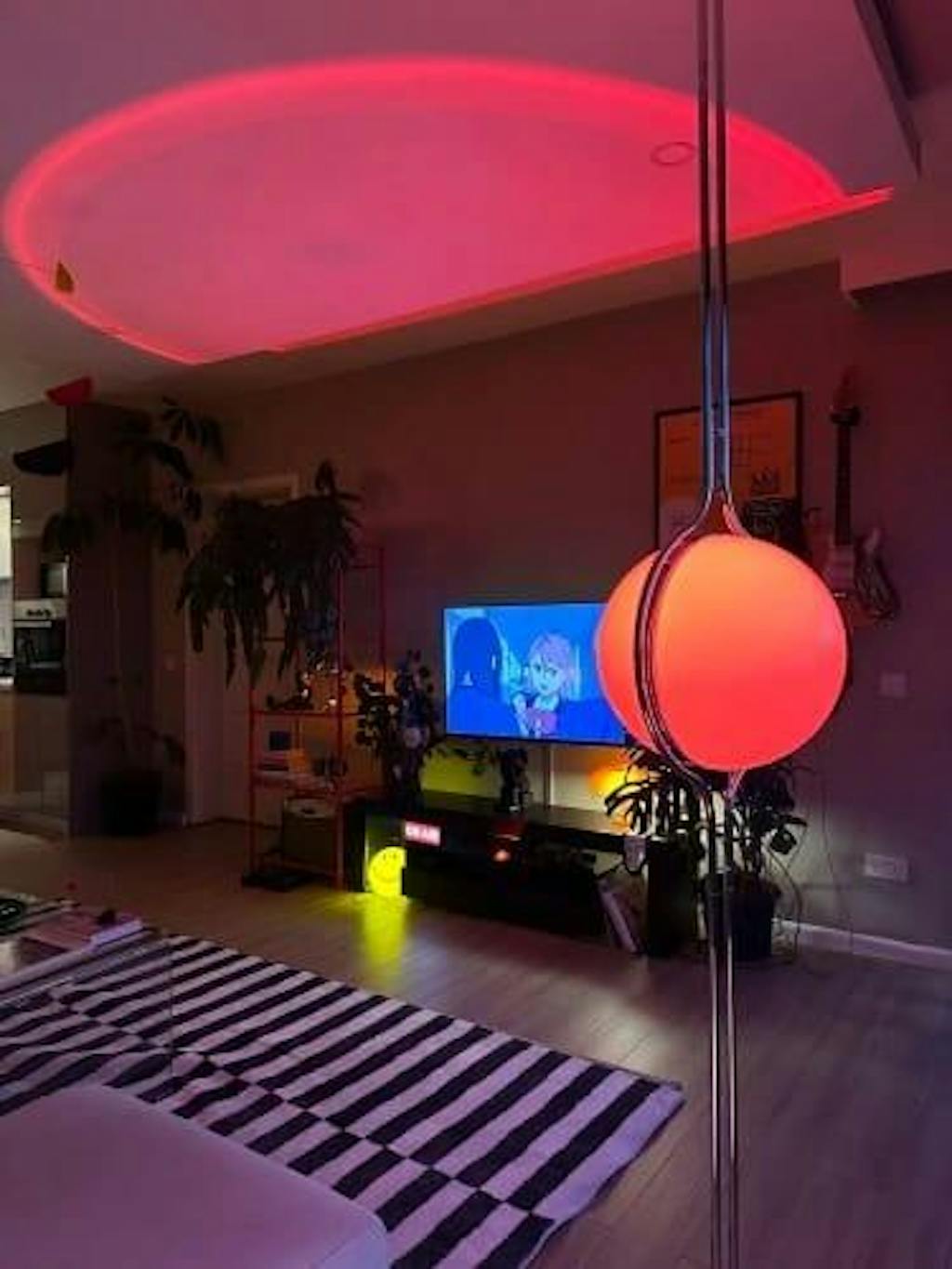 Cream Orb Floor to Ceiling Lamp Soft Ambient Light