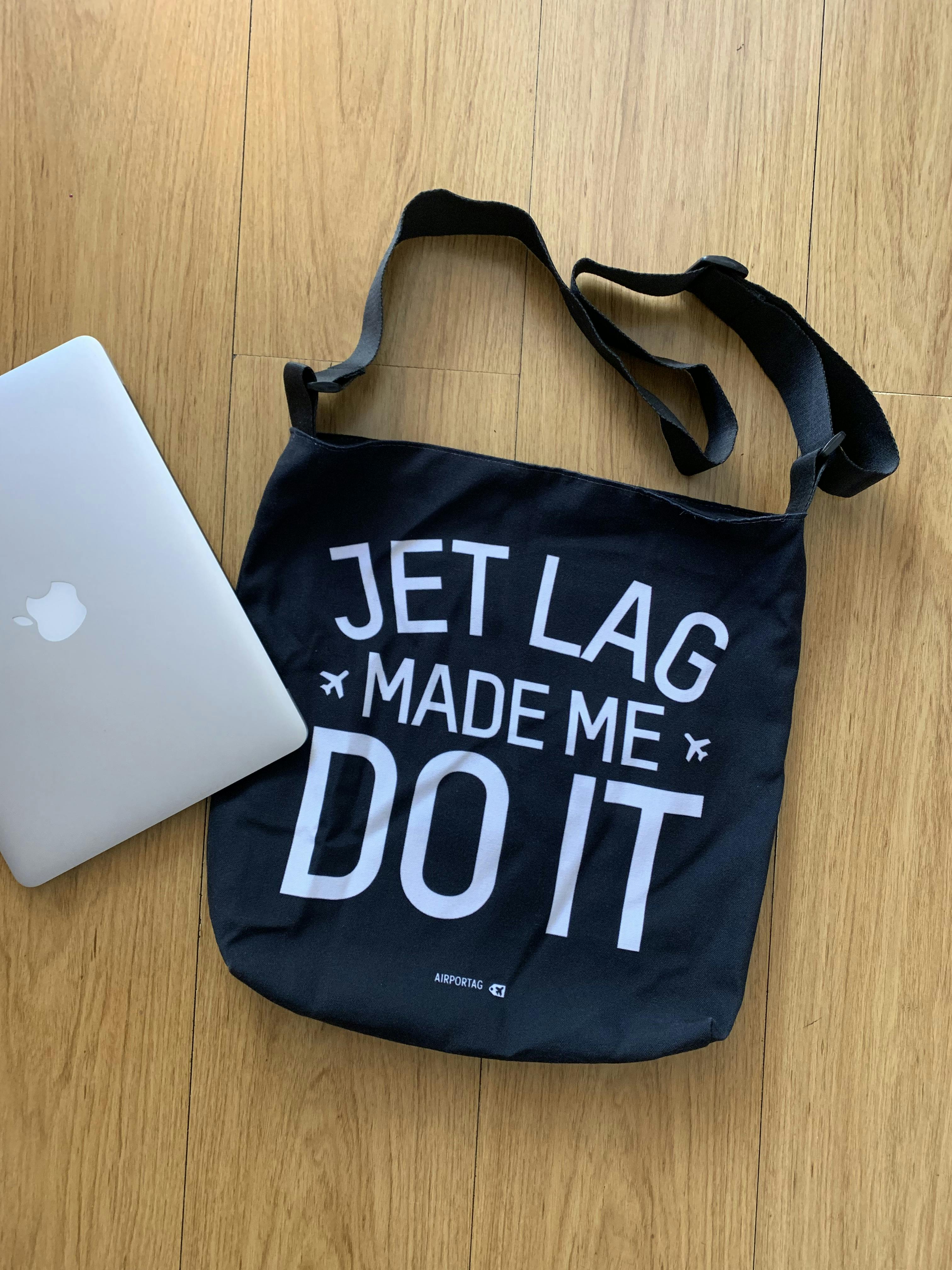 airport totes