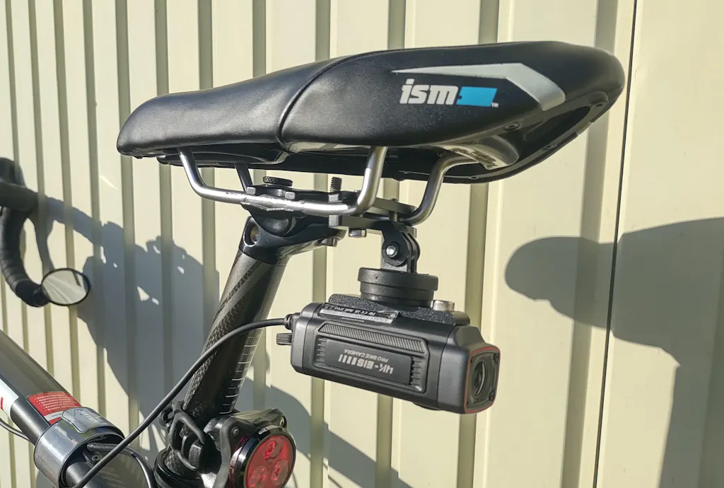 AKY-710S 自転車専用サドル下に取り付けマウント簡単取付