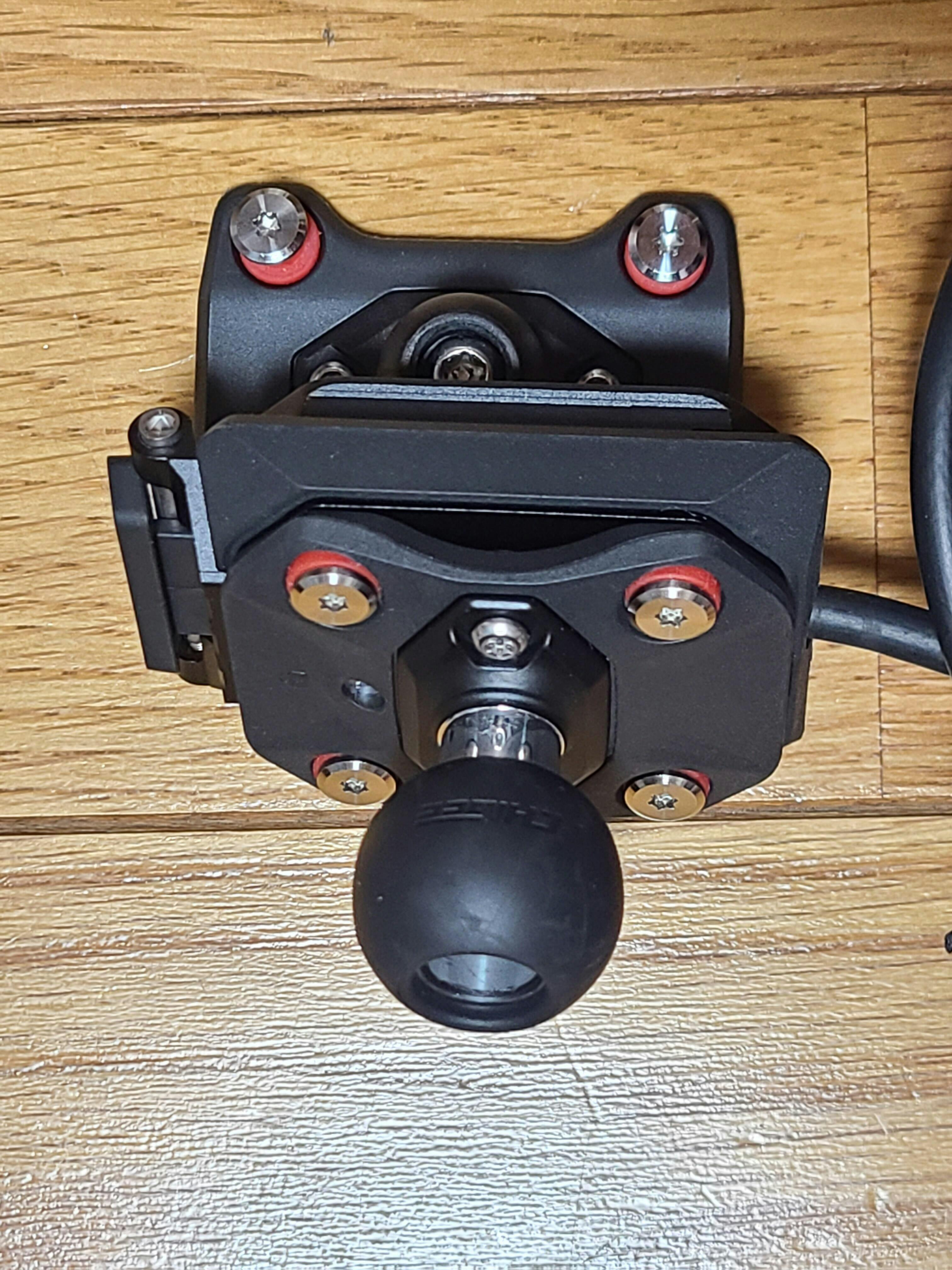 CGクイックリリース専用ロックシステム AIO-6LTE/MAX用
