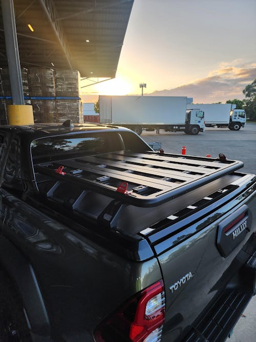 Toyota Hilux Rogue Tub Rack Platform