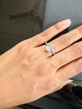 Huitan Oval Finger Ring Band