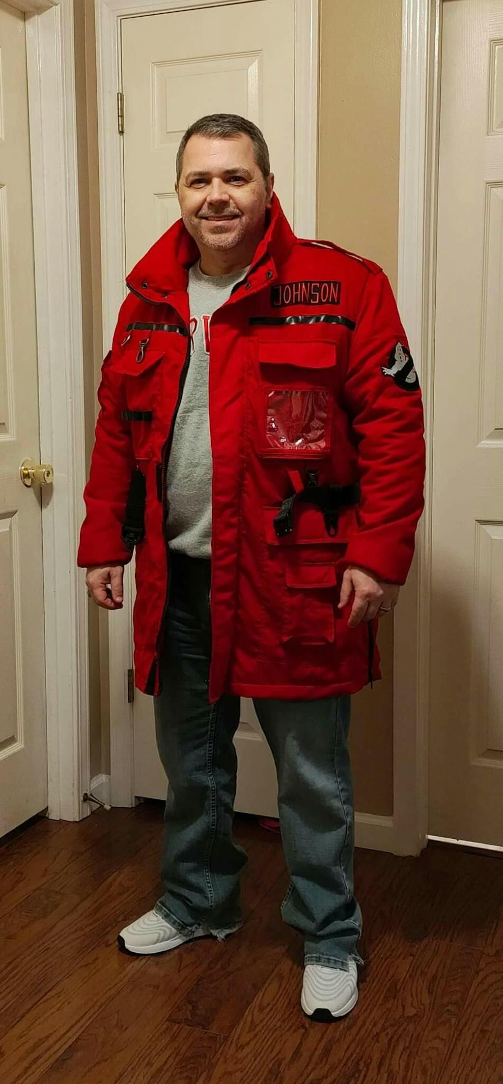 Ghostbusters Frozen Empire Paul Rudd Red Jacket